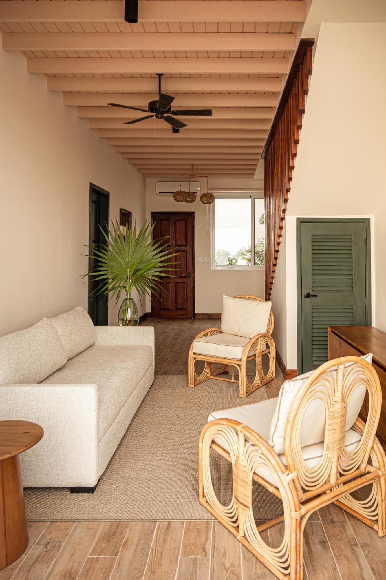 Itz'Ana Resort & Residences Placencia ภายนอก รูปภาพ